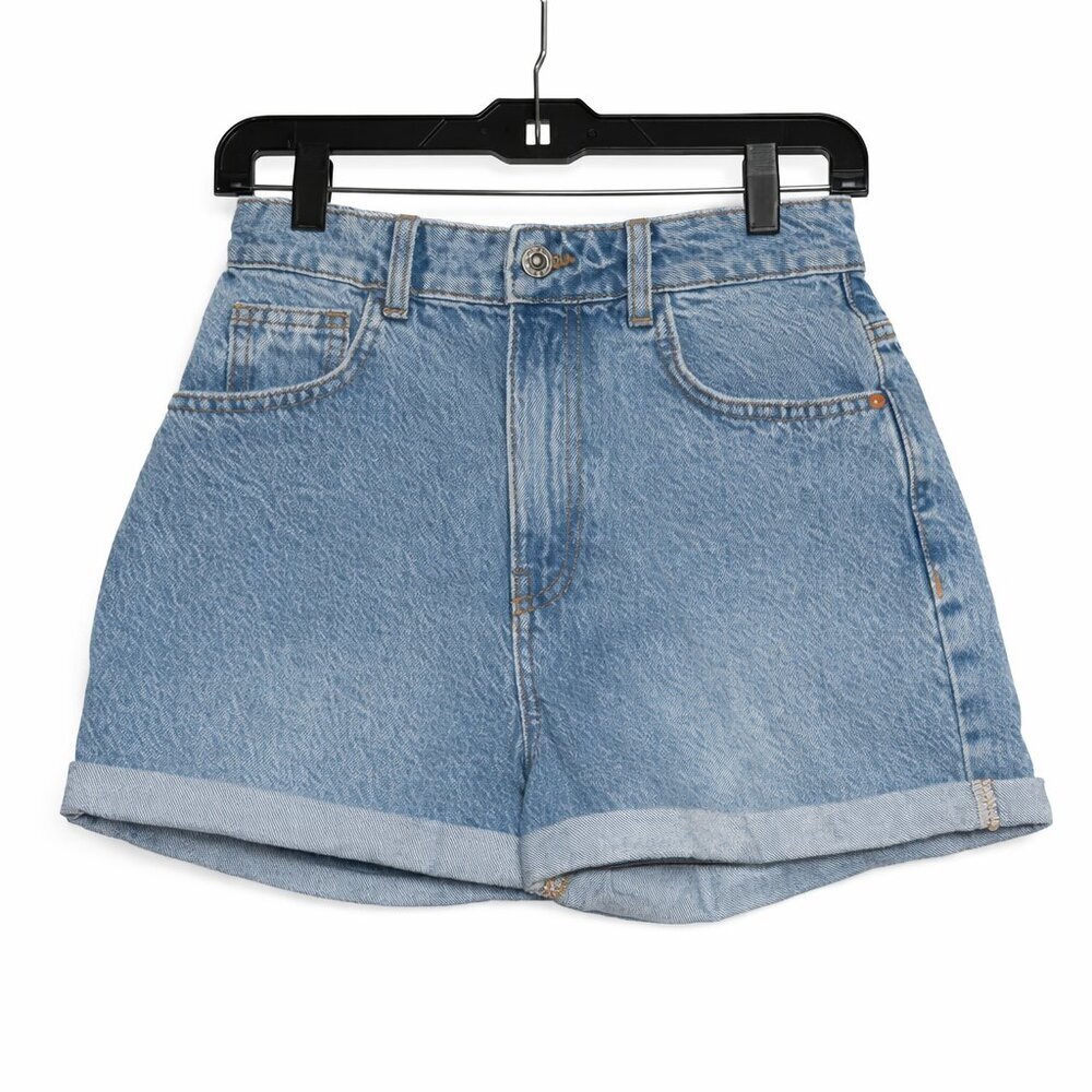 NWT PRETTYLITTETHING Medium Wash Turn Up Mom Denim Cuffed Shorts Size 00 Petite